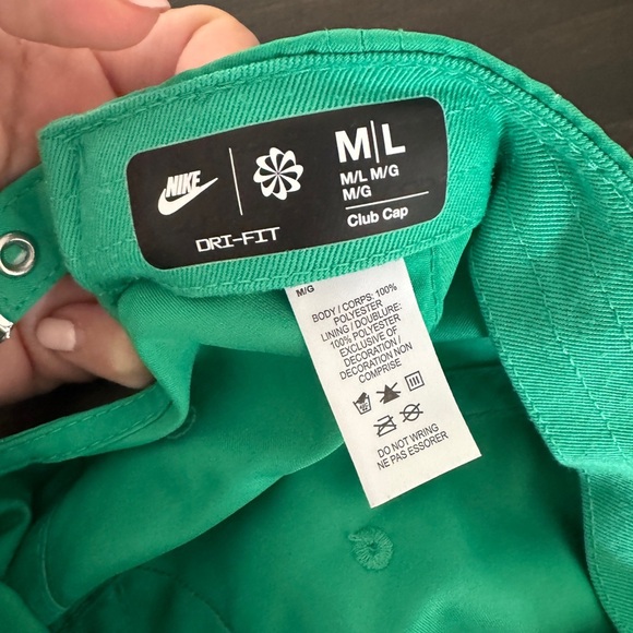 Nike Dri-FIT Club Cap Green Metal - Women’s - Size M/L Like New Golf Hat Tennis - Picture 4 of 6